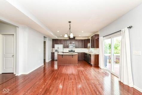 11946 Eaglerun Way Zionsville IN 46077