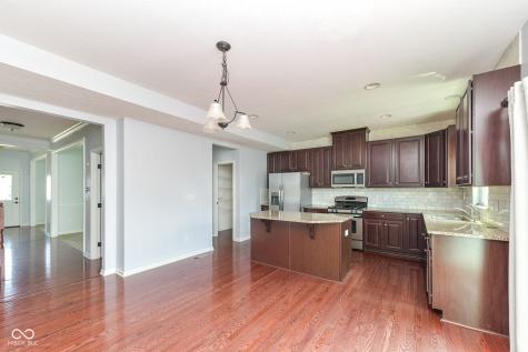 11946 Eaglerun Way Zionsville IN 46077