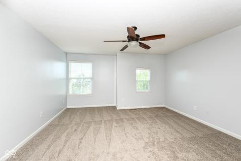 11946 Eaglerun Way Zionsville IN 46077