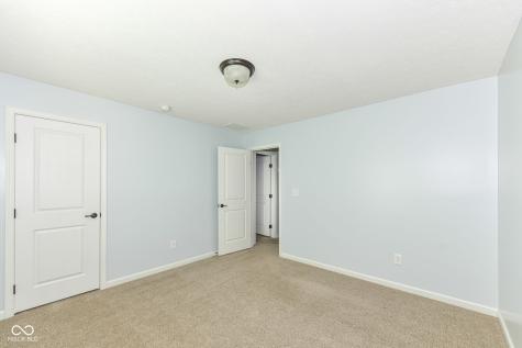 11946 Eaglerun Way Zionsville IN 46077