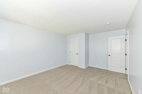 11946 Eaglerun Way Zionsville IN 46077