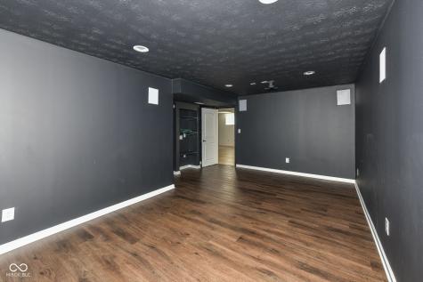 11946 Eaglerun Way Zionsville IN 46077