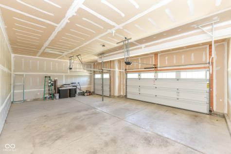 11946 Eaglerun Way Zionsville IN 46077