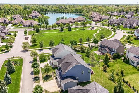11946 Eaglerun Way Zionsville IN 46077