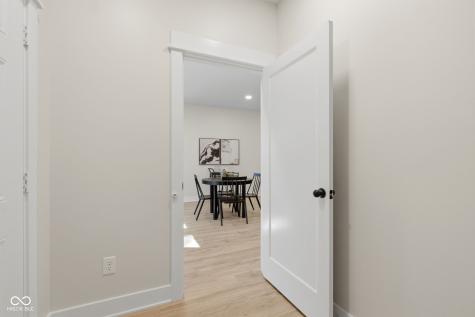 4721 Caroline Street Indianapolis IN 46205