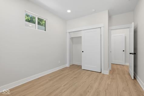 4721 Caroline Street Indianapolis IN 46205