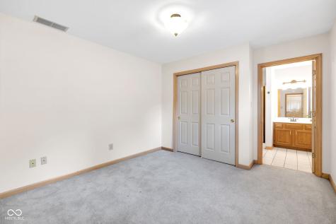 5932 Broadway Street Indianapolis IN 46220