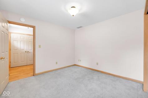 5932 Broadway Street Indianapolis IN 46220