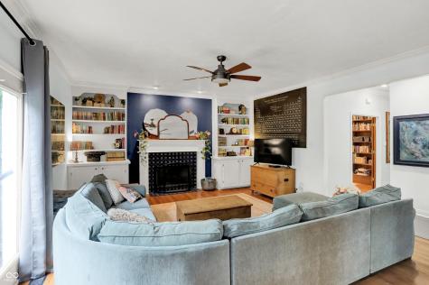 11873 Arborhill Drive Zionsville IN 46077