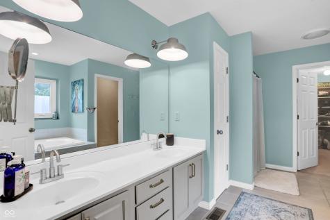 11873 Arborhill Drive Zionsville IN 46077