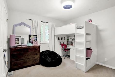 11873 Arborhill Drive Zionsville IN 46077