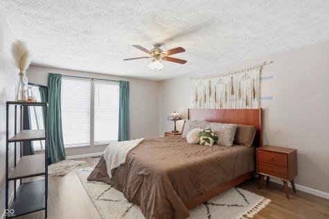 11252 Bayridge Circle E Indianapolis IN 46236