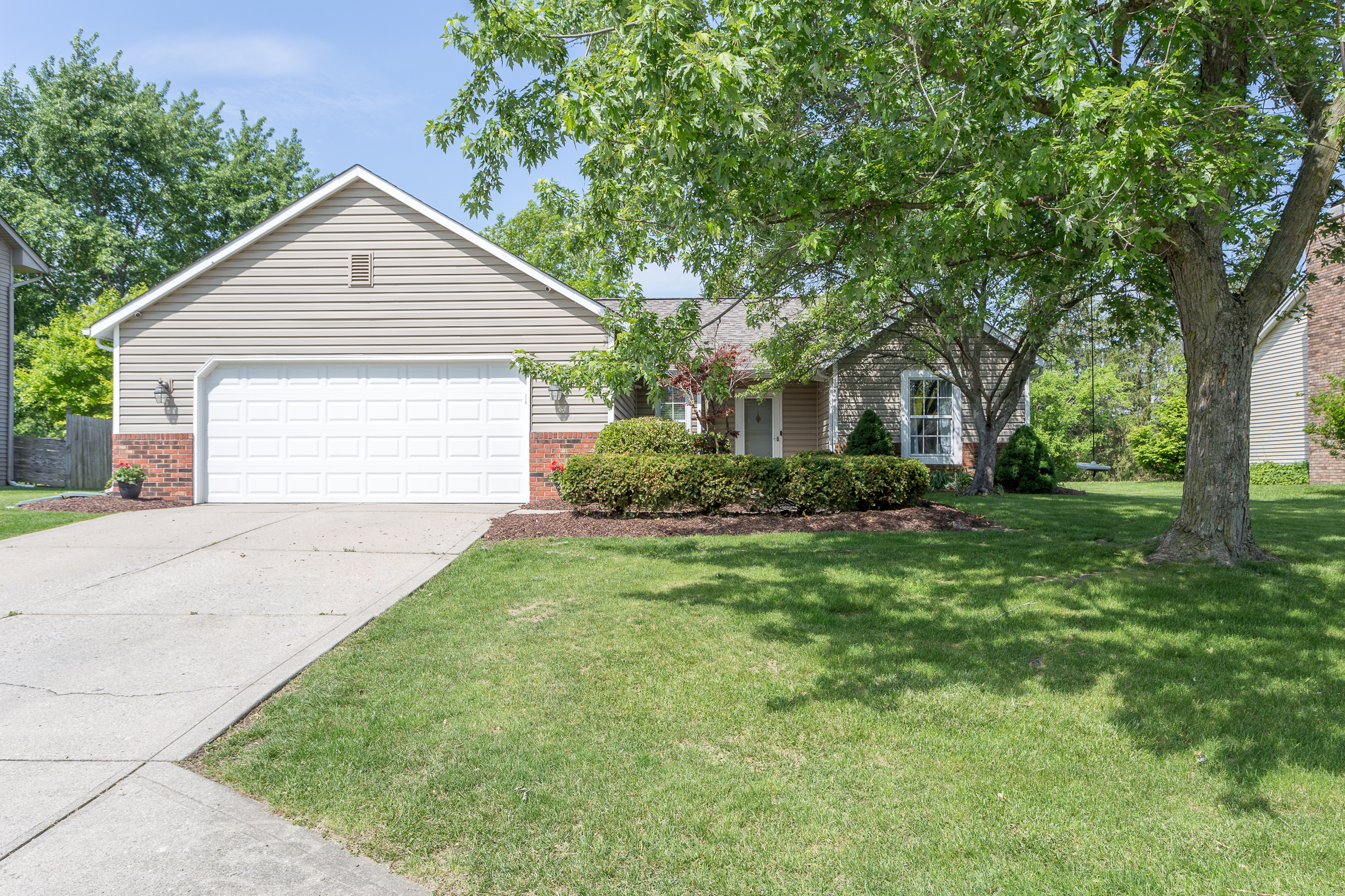 9364 Champton Drive Indianapolis IN 46256
