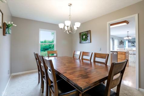 322 Wakefield Drive E Greenwood IN 46142