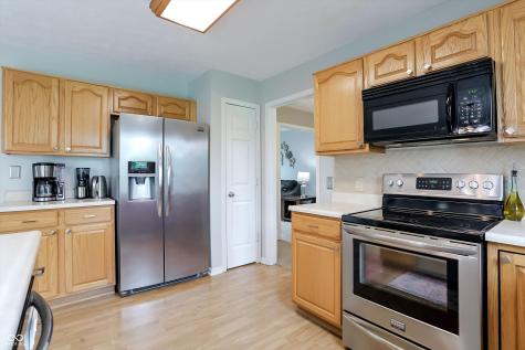 322 Wakefield Drive E Greenwood IN 46142