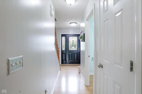 322 Wakefield Drive E Greenwood IN 46142
