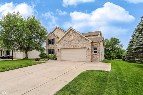 322 Wakefield Drive E Greenwood IN 46142