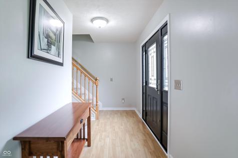 322 Wakefield Drive E Greenwood IN 46142