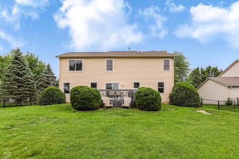 322 Wakefield Drive E Greenwood IN 46142