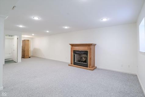 5442 Milroy Road Indianapolis IN 46216
