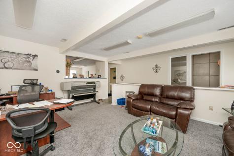7504 W 600 S New Palestine IN 46163