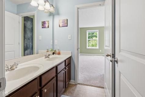 6140 Burleigh Place Noblesville IN 46062