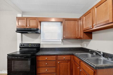 112 S 3rd Avenue Beech Grove IN 46107