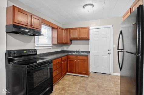 112 S 3rd Avenue Beech Grove IN 46107