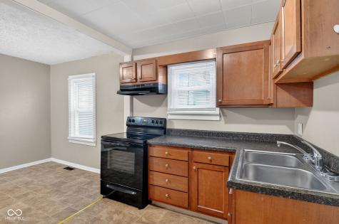 112 S 3rd Avenue Beech Grove IN 46107