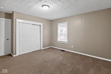 112 S 3rd Avenue Beech Grove IN 46107