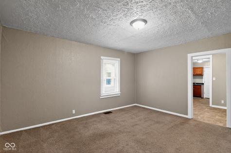 112 S 3rd Avenue Beech Grove IN 46107