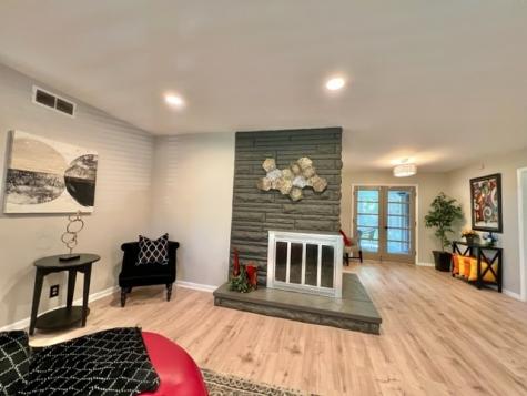 4945 Coburn Avenue Indianapolis IN 46228
