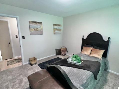 4945 Coburn Avenue Indianapolis IN 46228