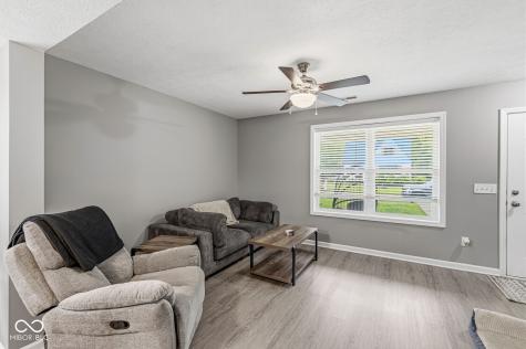 208 E Poplar Street Danville IN 46122