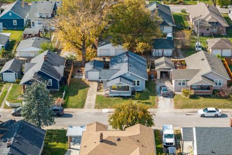 820 Carlyle Place Indianapolis IN 46201