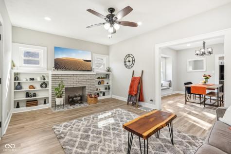 820 Carlyle Place Indianapolis IN 46201