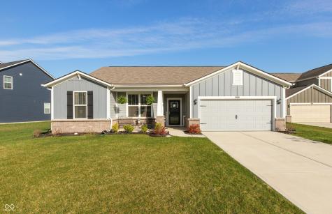 5694 Walkabout Way Brownsburg IN 46112
