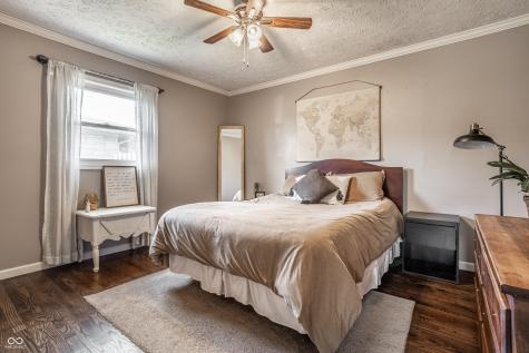 654 Sunset Boulevard Greenwood IN 46142