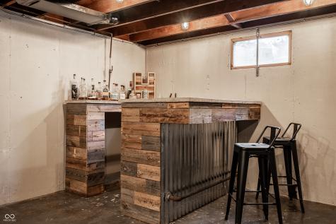 654 Sunset Boulevard Greenwood IN 46142