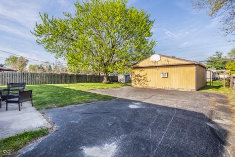 654 Sunset Boulevard Greenwood IN 46142