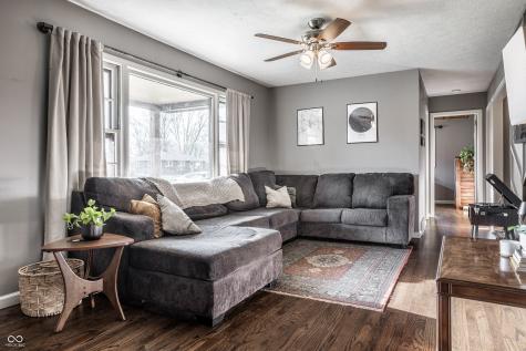 654 Sunset Boulevard Greenwood IN 46142
