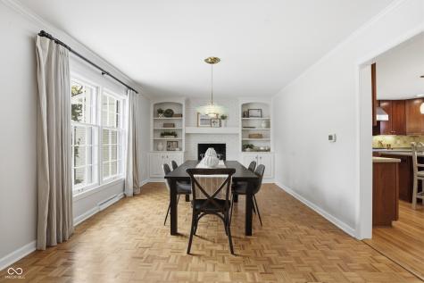 547 Holliday Lane Indianapolis IN 46260