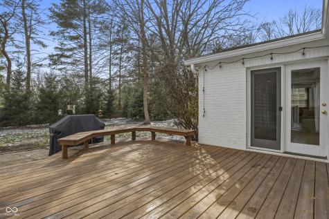 547 Holliday Lane Indianapolis IN 46260