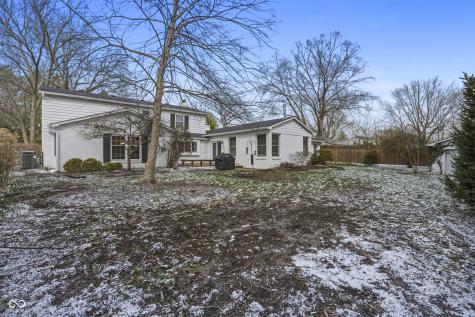 547 Holliday Lane Indianapolis IN 46260