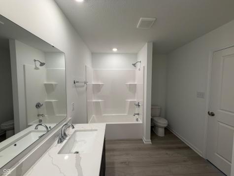 6696 Blackthorne Drive Pendleton IN 46064