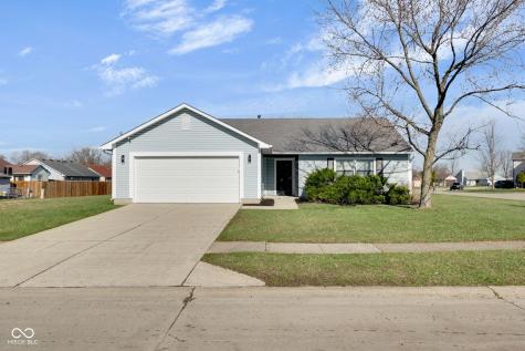 9536 English Oak Drive Indianapolis IN 46235