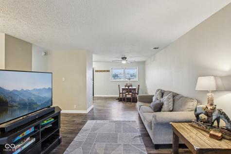 1023 Avalon Lane Chesterfield IN 46017