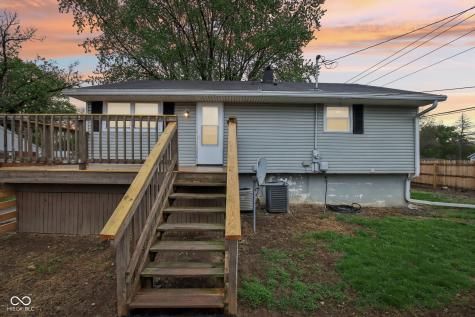 1023 Avalon Lane Chesterfield IN 46017