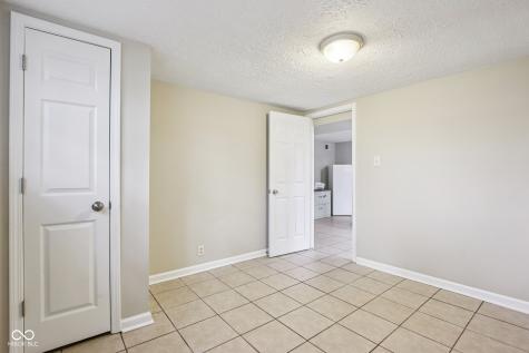 1023 Avalon Lane Chesterfield IN 46017