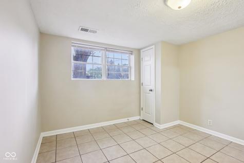 1023 Avalon Lane Chesterfield IN 46017